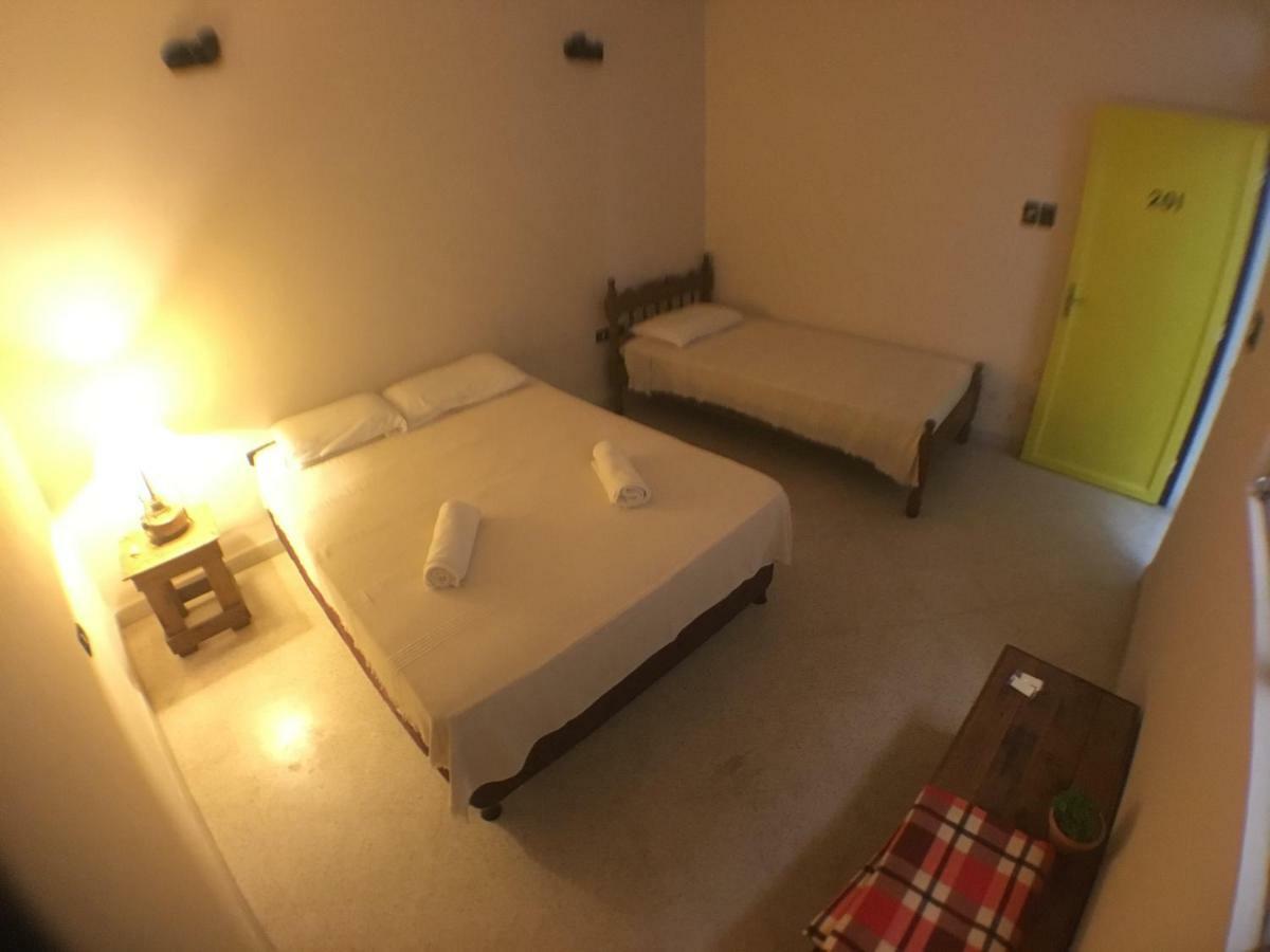 Hostal El Farol Ασουνσιόν Εξωτερικό φωτογραφία